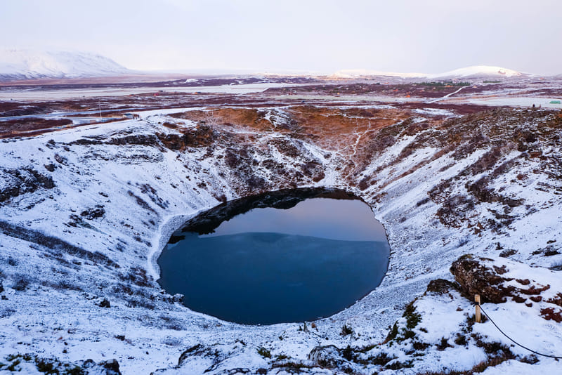 Kleifarvatn lake with black volcanic sand